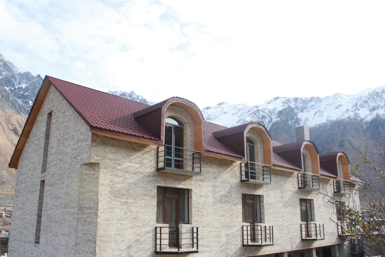 Hotel Gergeti Kazbegi Eksteriør bilde